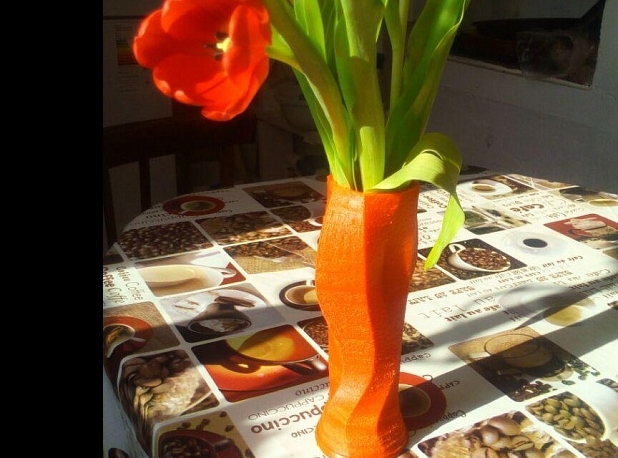 VAZO 180MM (Plastik Aparattır!!!)
