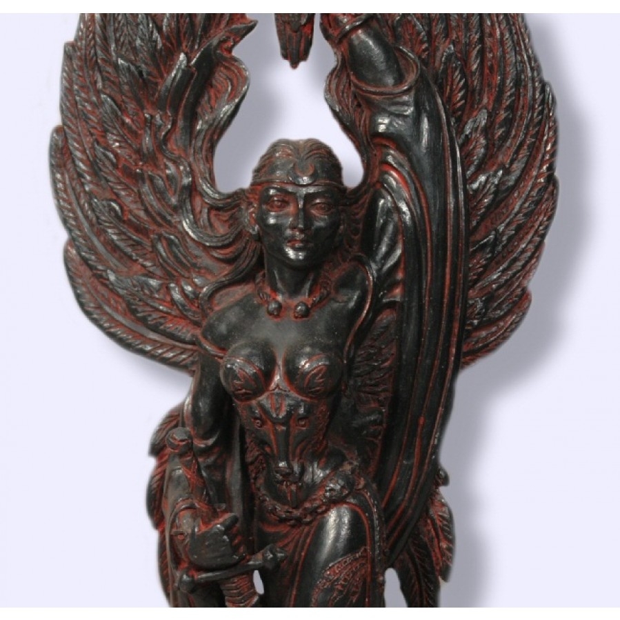 Ищу дизайнера для изготовки мастер-модели или хотя бы готового для печати рендера тычкового ножа неотличимого от ювелирного изделия - кулон