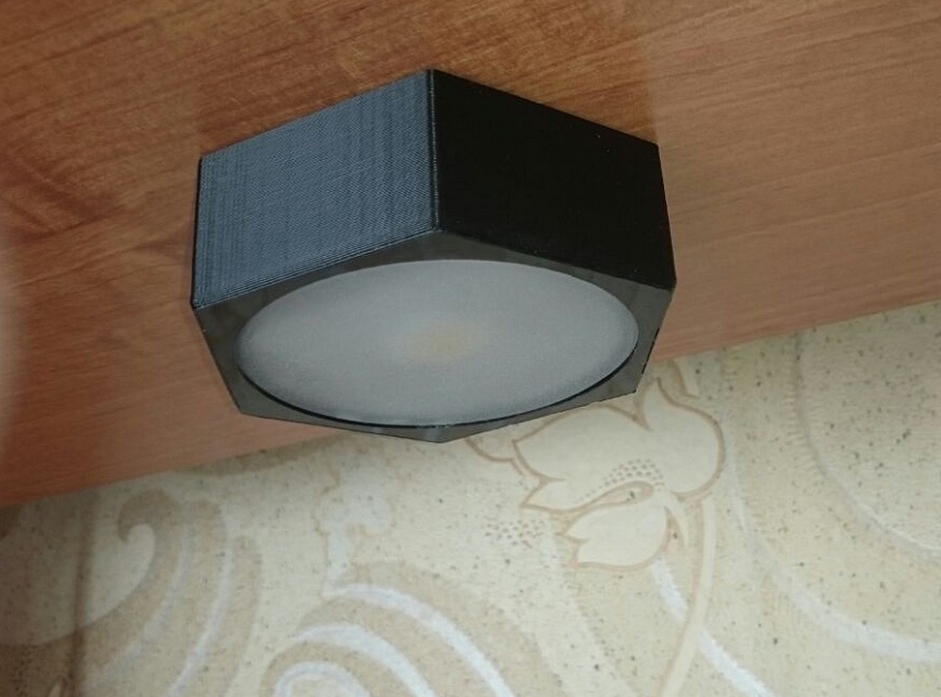 masa lambası gövdesi "somun" (Plastik Aparattır!!!)