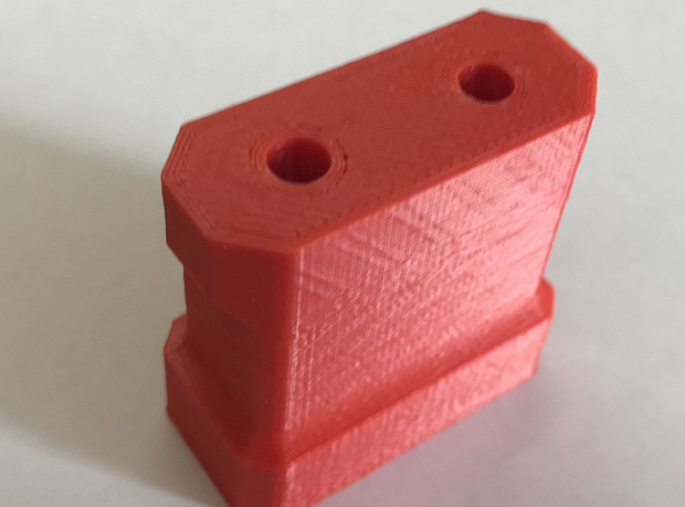 Amerika'dan Avrupa fişine şarj cihazı için adaptör (Plastik Aparattır!!!)