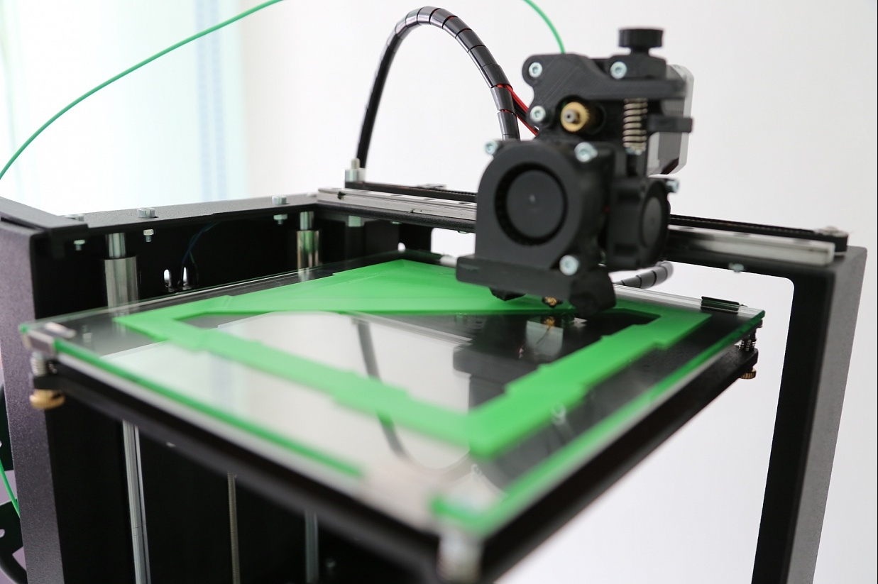 Продам MZ3D - 330