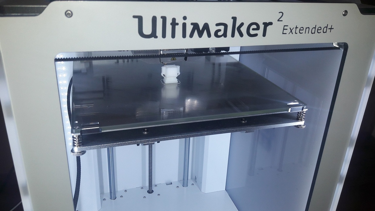 Продам новый Ultimaker2 Extended + Продам новый Ultimaker2 Extended +