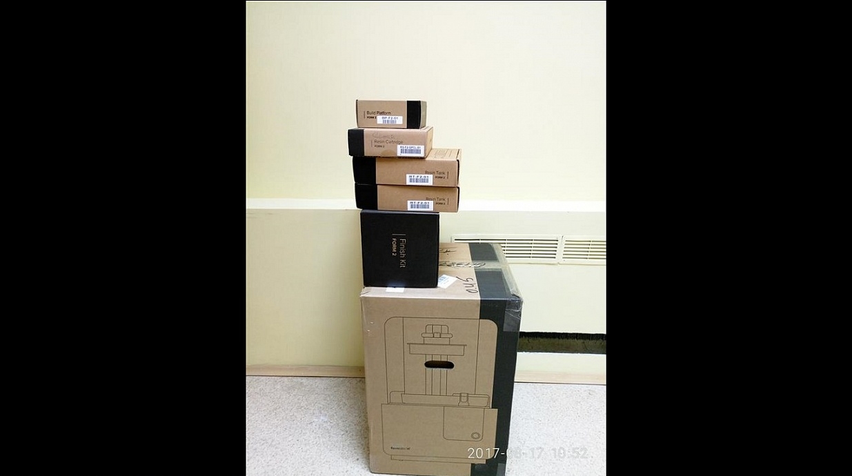 Продам новый запакованный Form 2