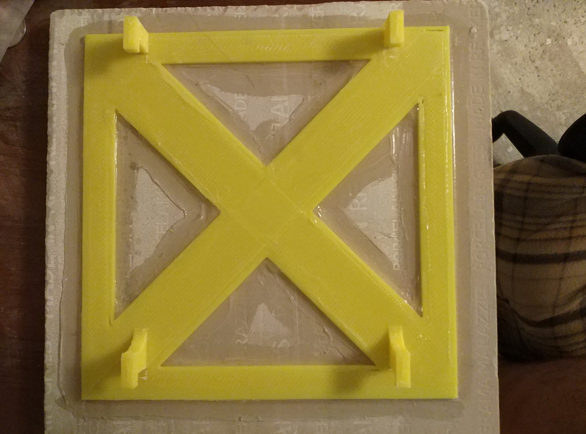 Egzoz fanı kaplama tutucusu 125 mm (turbo havalandırma delikleri) (Plastik Aparattır!!!)