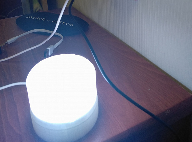 Wi-Fi lambası (Plastik Aparattır!!!)