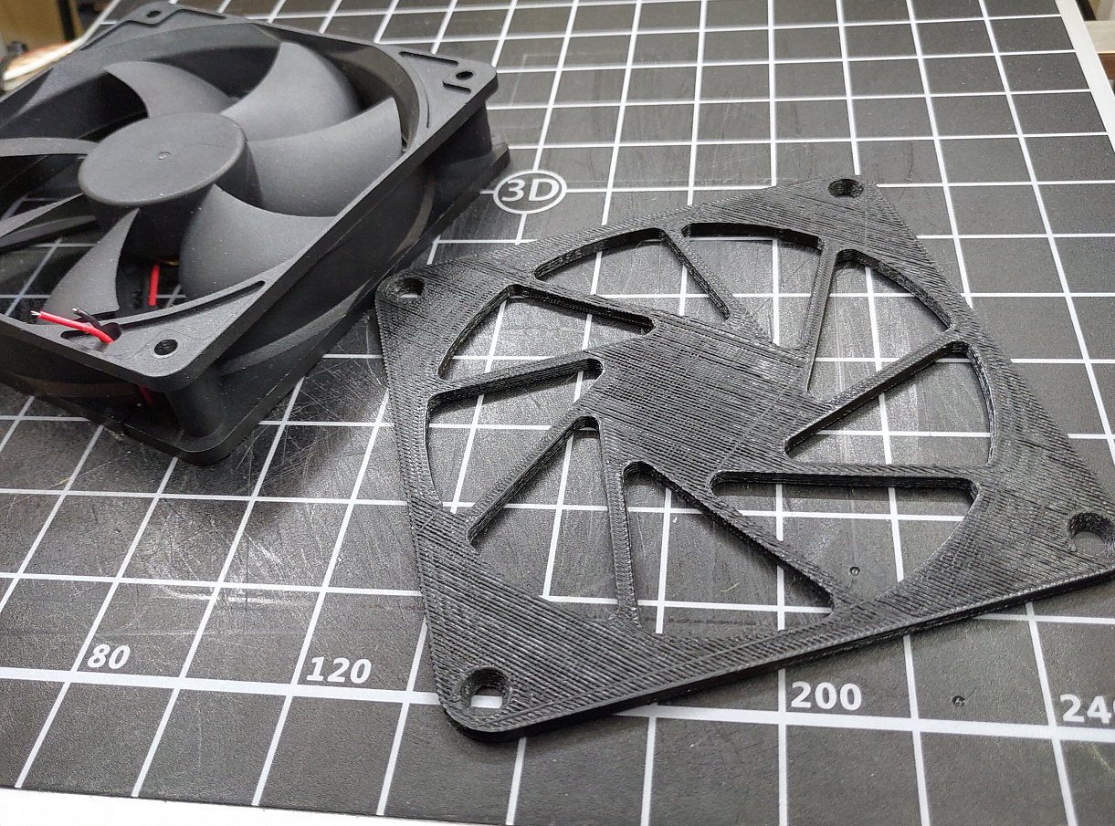 Fan ızgaraları 120*120 mm. (Plastik Aparattır!!!)