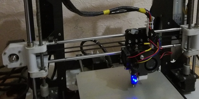 Продам Prusa i3 steel