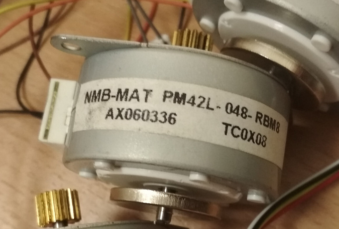 шаговые двигатели, электромагнитные муфты, блоки питания