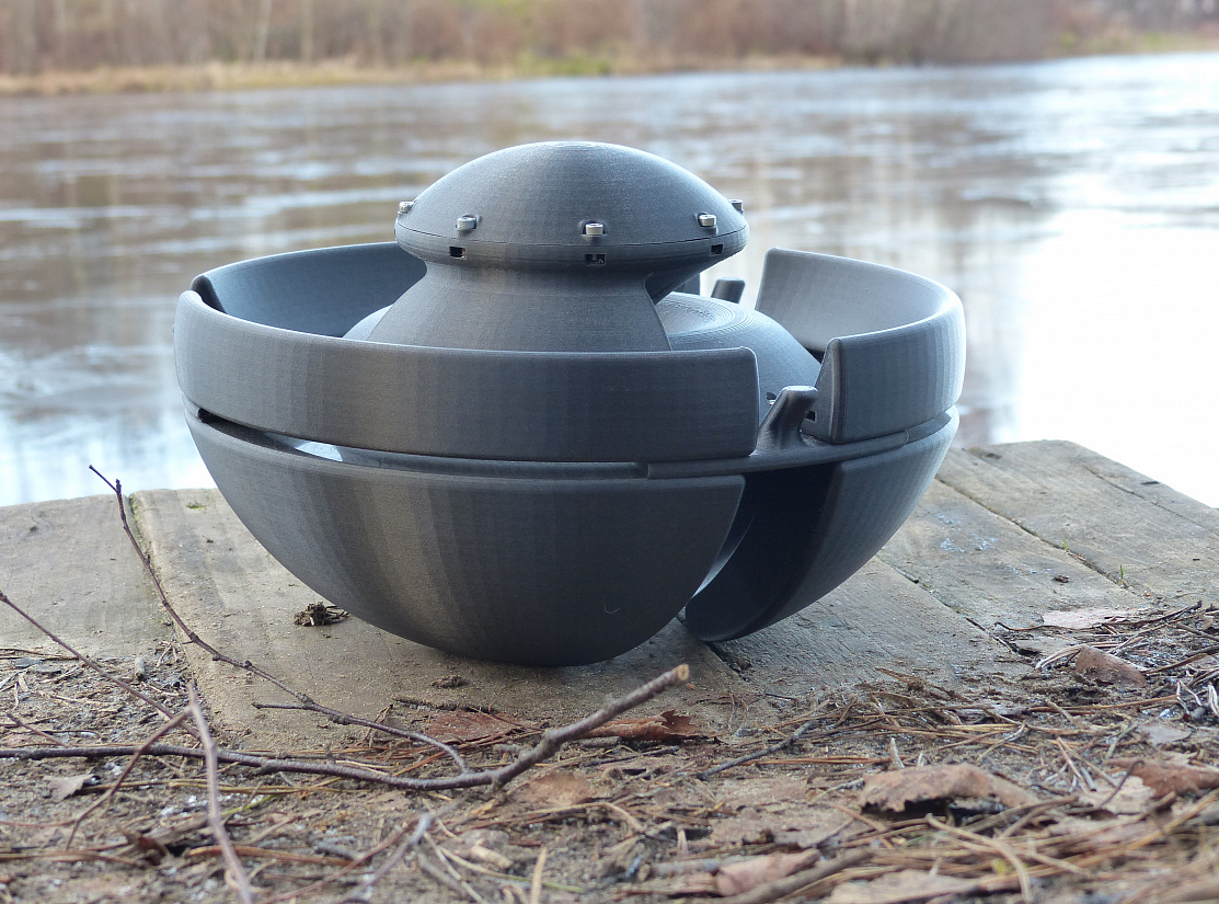 Надводная станция передачи данных.