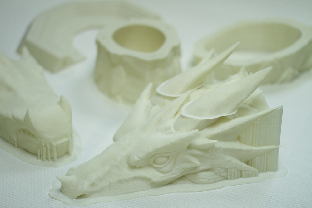 Продаю полуметровую голову дракона 