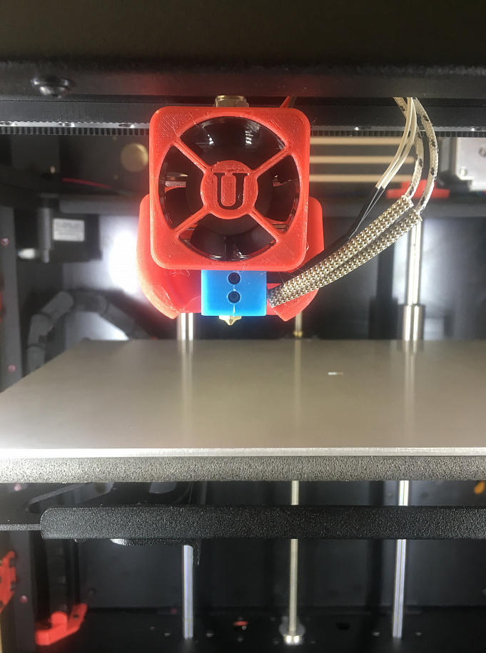 Продам два 3D принтера UNI