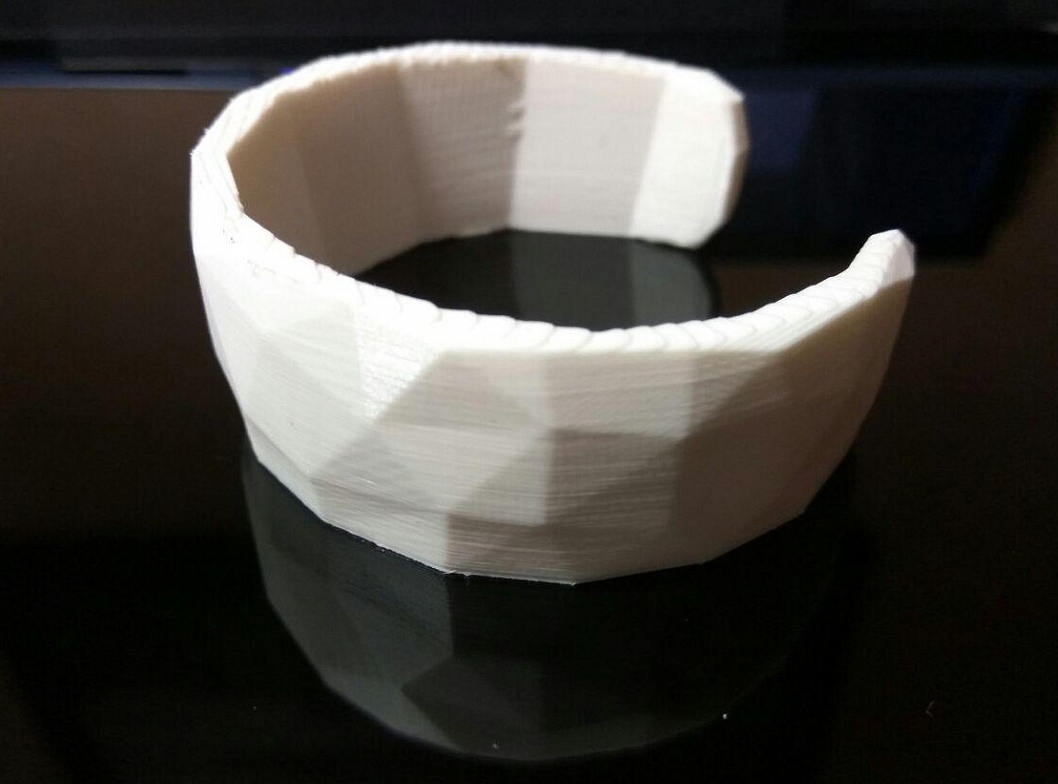 Bilezik (üçgenler) (Plastik Aparattır!!!)