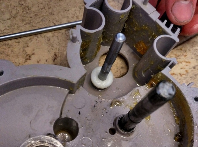 Kıyma makinesi için dişliler Moulinex ME 688832 (Plastik Aparattır!!!)