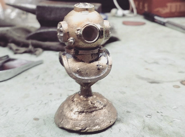 Üç cıvatalı kask (dalış kaskı) (Plastik Aparattır!!!)