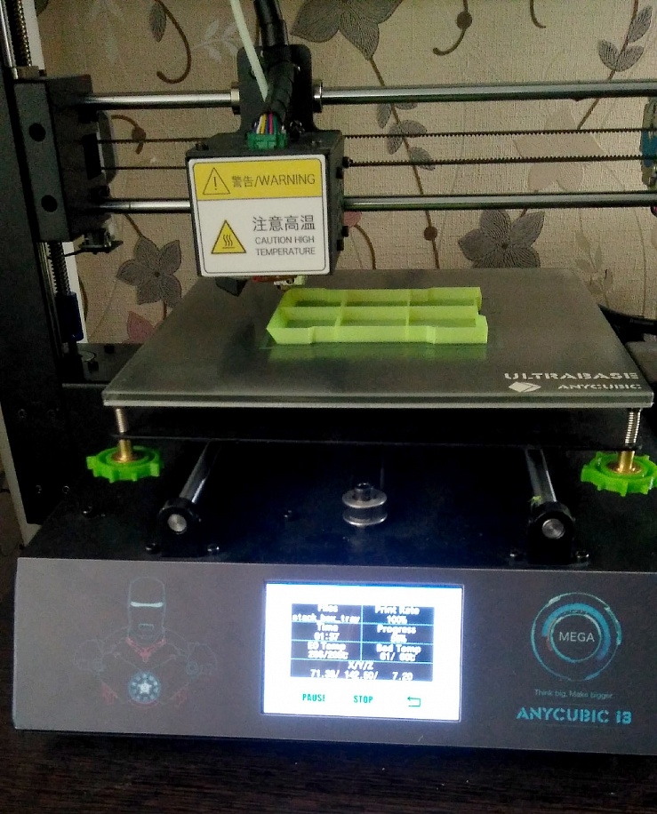 Продам Anycubic i3 mega