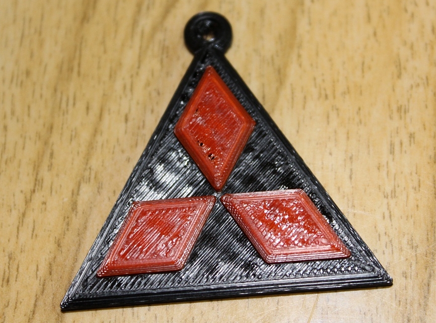 Araba logoları (Renault, Mitsubishi, Lada 4x4) (Plastik Aparattır!!!)