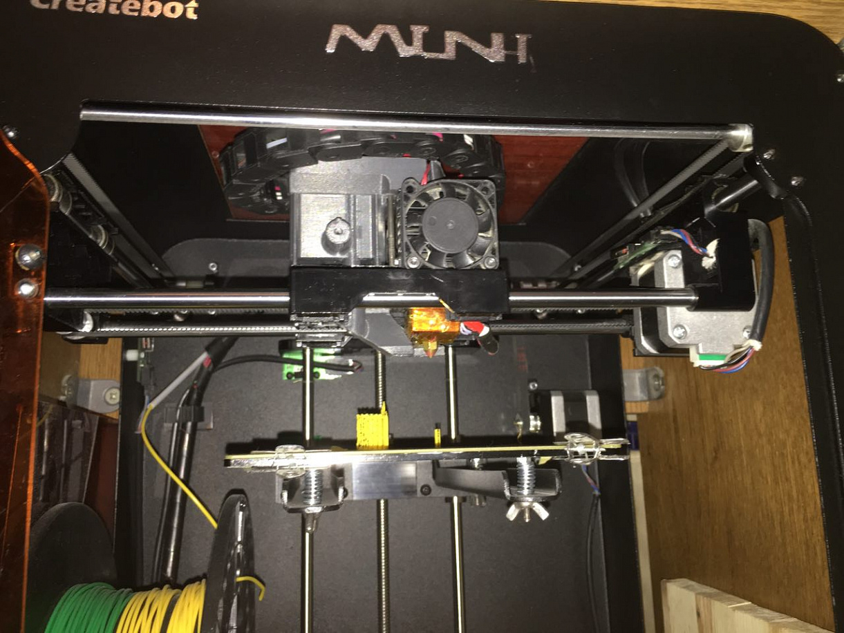 3д принтер Createbot mini 1экструдер