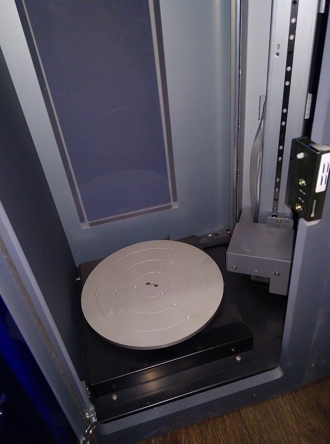 Продам сканер японский Roland LPX-250