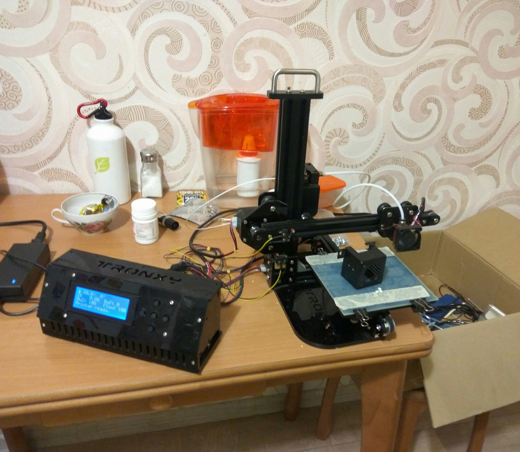 Продам принтер Tronxy X1