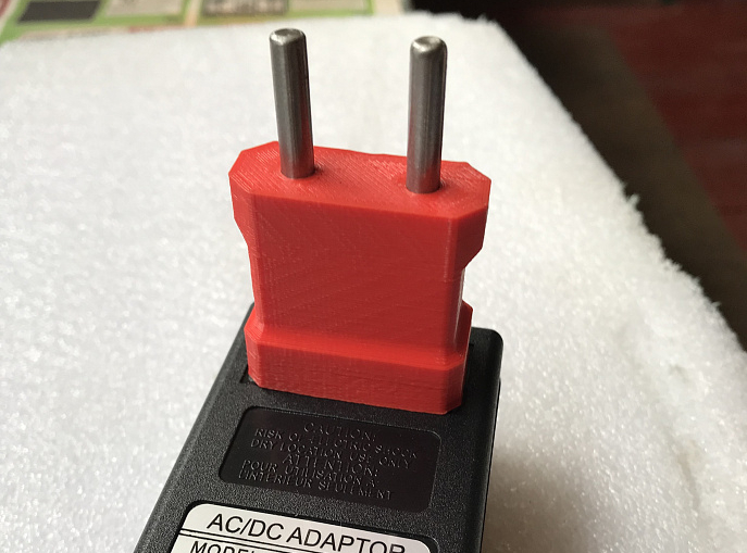 Amerika'dan Avrupa fişine şarj cihazı için adaptör (Plastik Aparattır!!!)