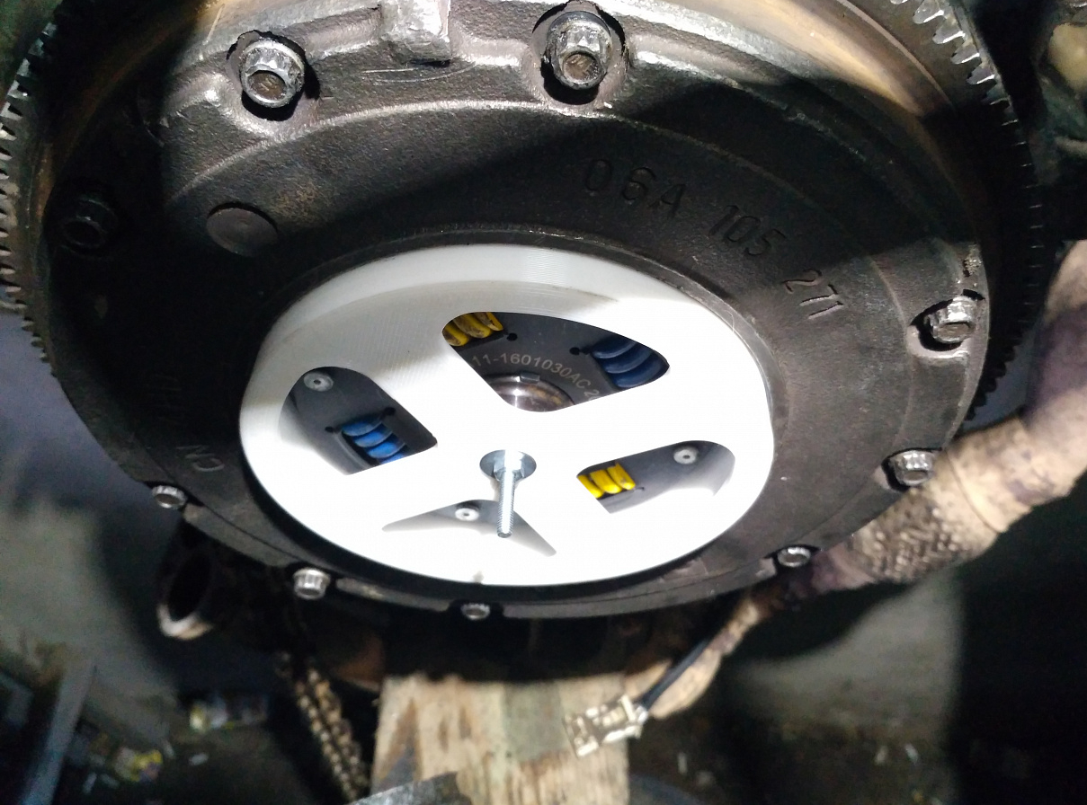 Chery Amulet araba için debriyaj diski merkezleyicisi (Plastik Aparattır!!!)