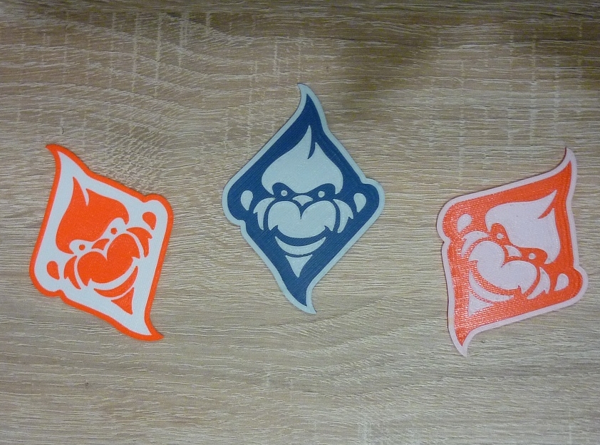 Logo FIREMONKEYS'tir (Plastik Aparattır!!!)