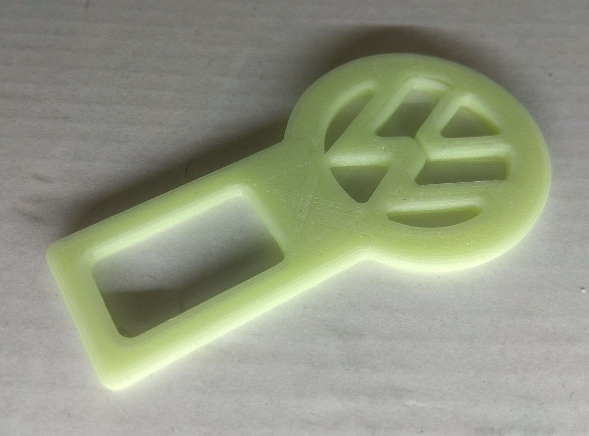 Volkswagen logolu emniyet kemeri kapağı (Plastik Aparattır!!!)