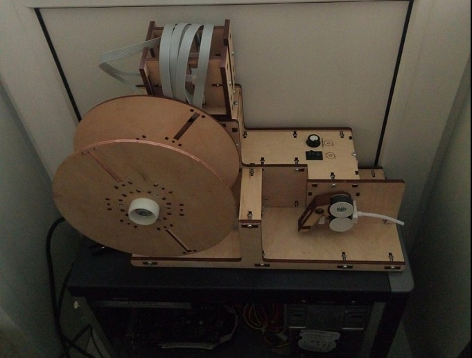 Продам Экструдер Filabot и намотчик