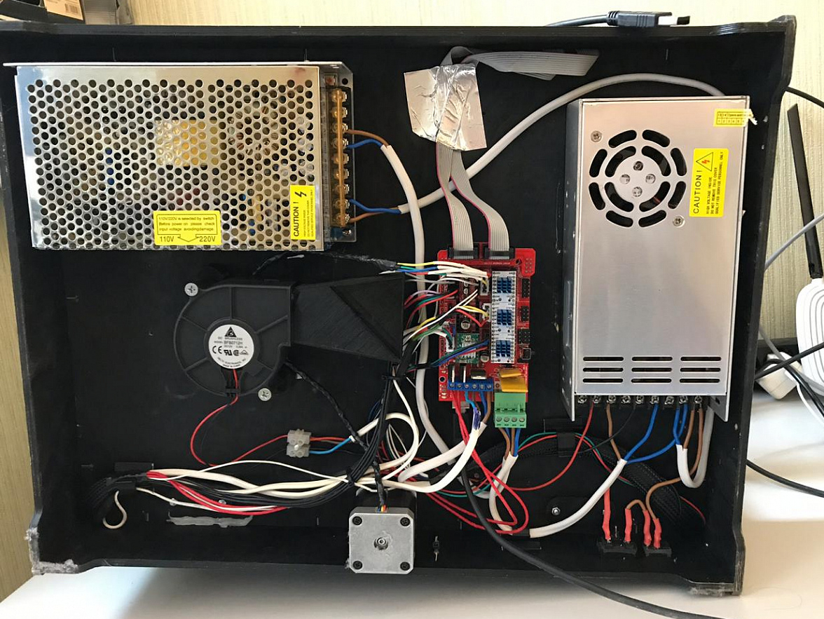 Продам 3d принтер