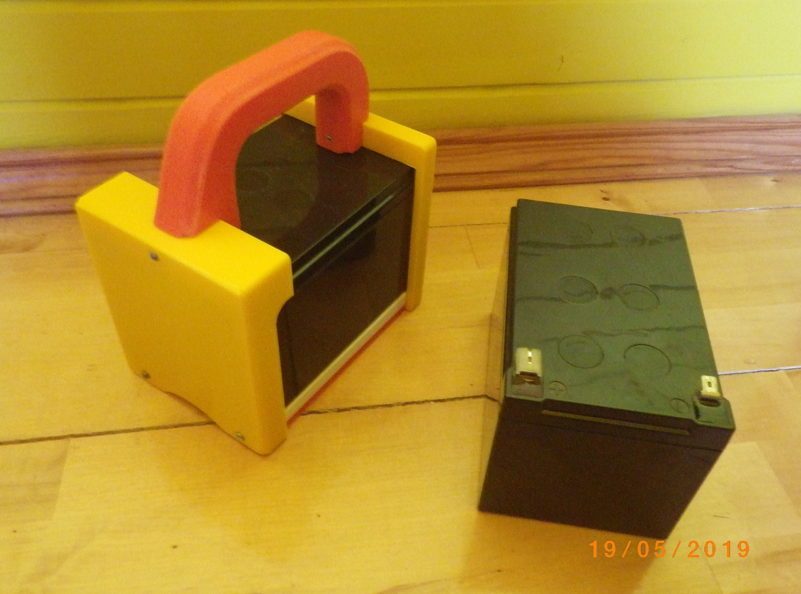 Pil taşıma cihazı (Plastik Aparattır!!!)