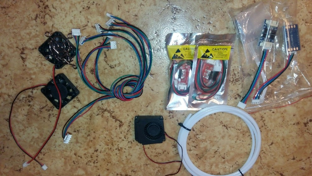 Продаются запчасти для 3D принтера