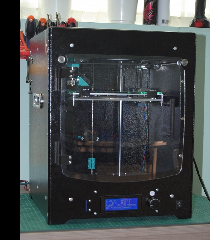 3D Принтер. Клон Ultimaker стальной корпус.