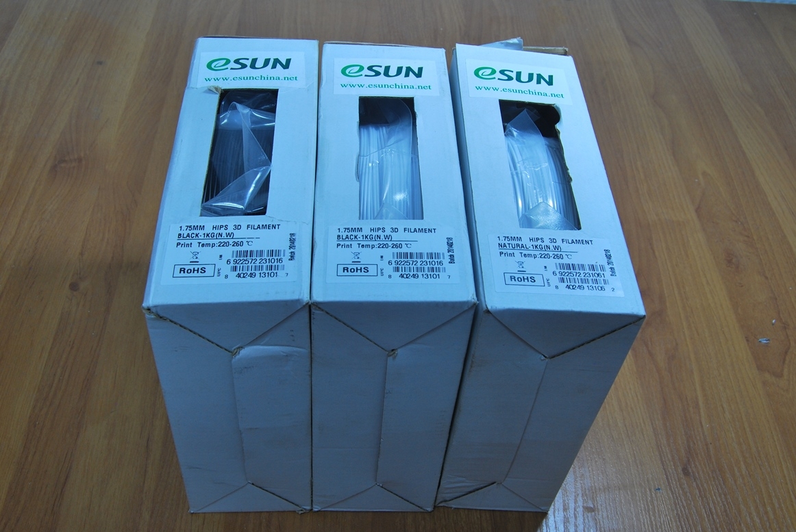 Продажа ненужных катушек HIPS ESUN 1,75 (новые по 1 кг.) 2 - белого 1- черная.