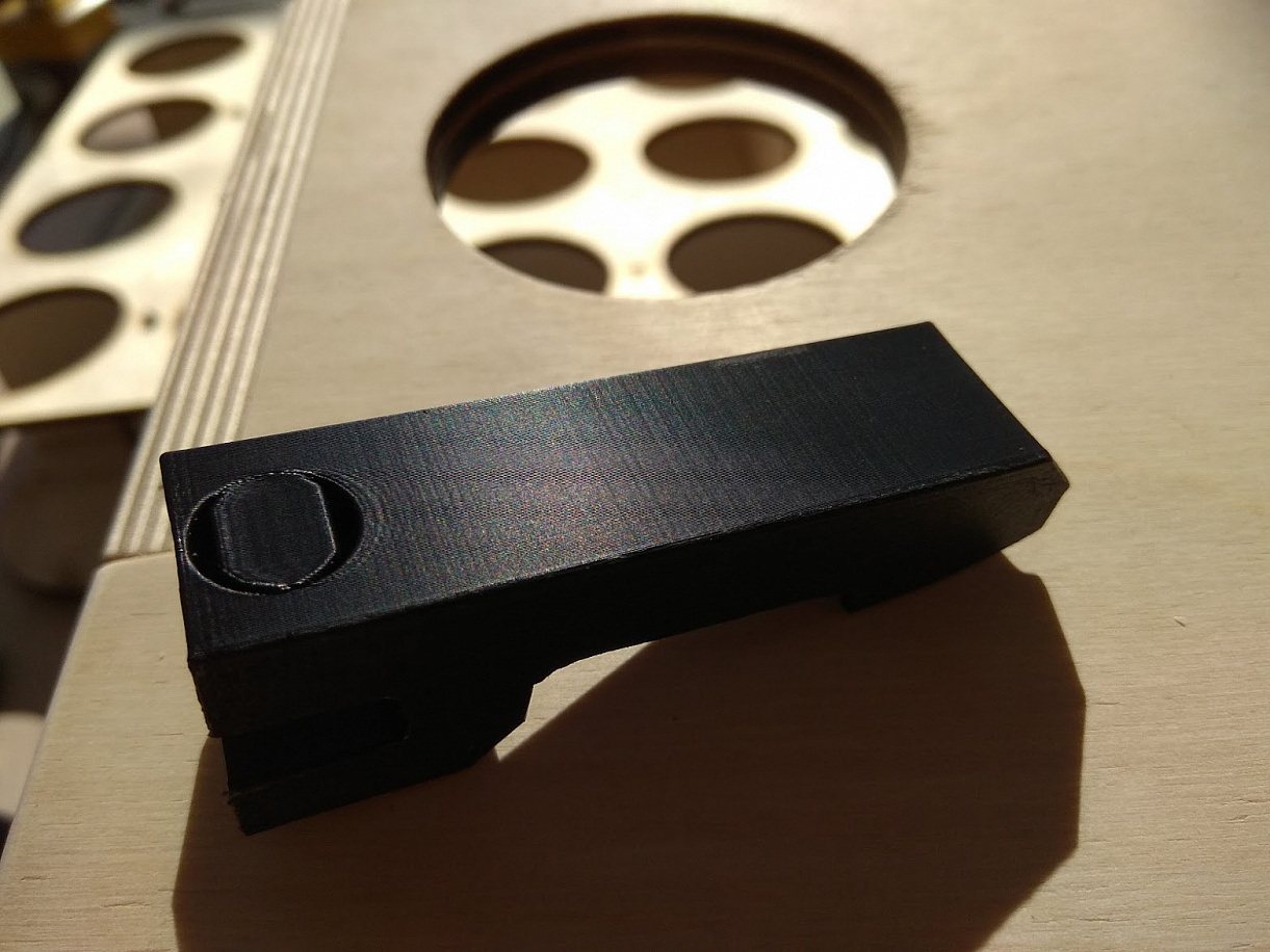 Продам принтер PrintBox3D One