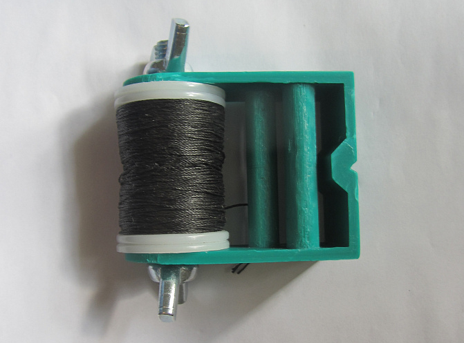 Сервировочная машинка для тетивы