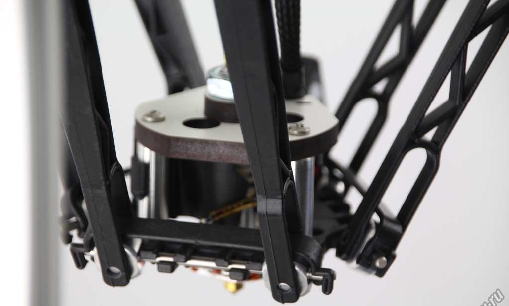 Продам Rostock MAX v2 + доп. зап части + пластик