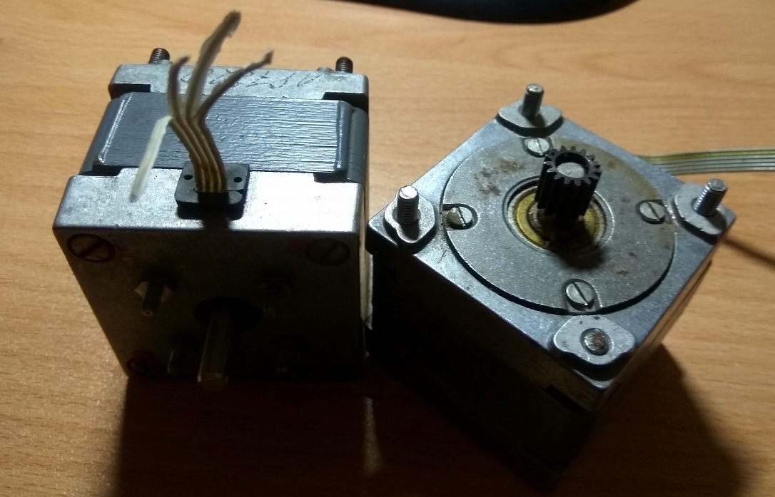 Продам движки