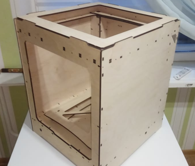 Продаю Корпус от 3D принтера Продаю Корпус от 3D принтера