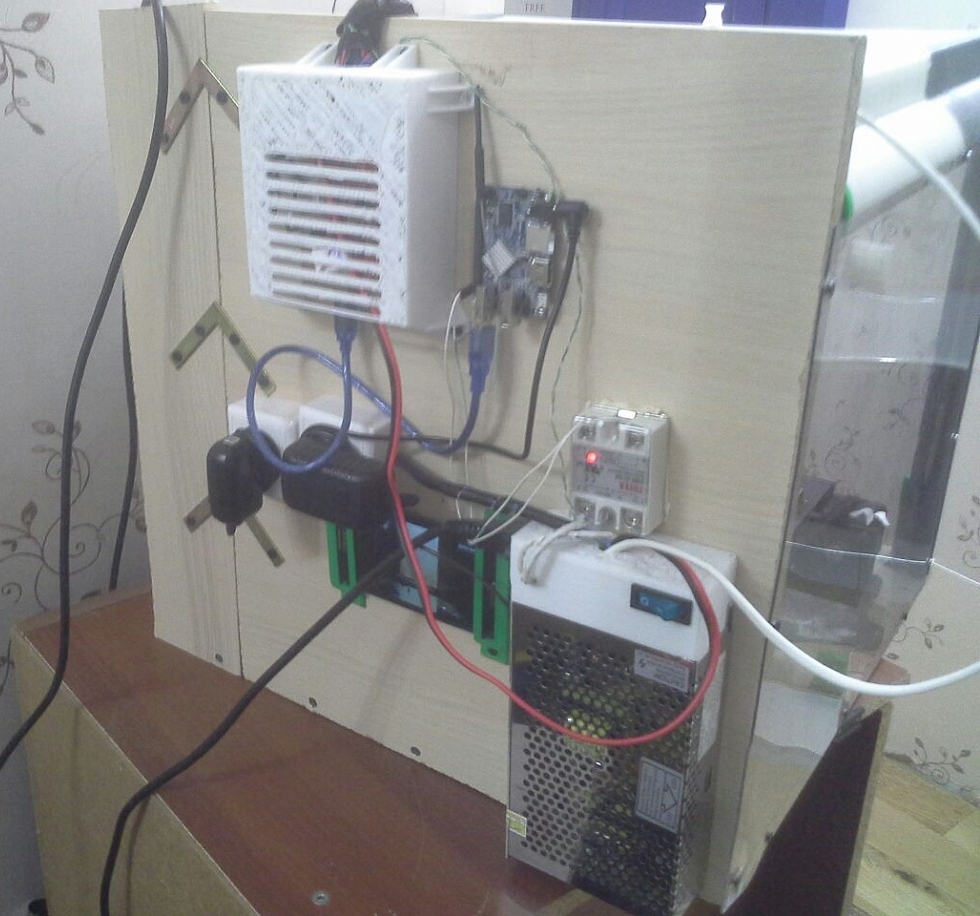 Продам доработанный Anet A6