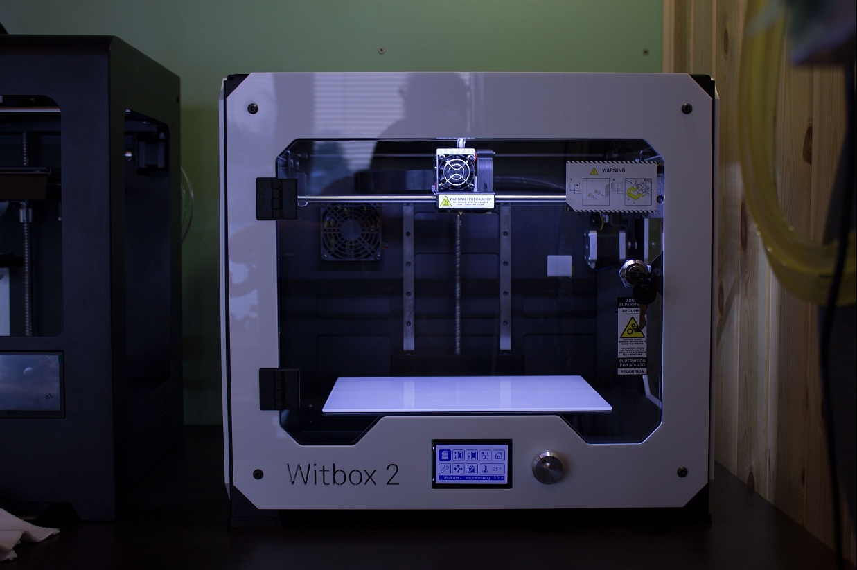 Продам Witbox 2