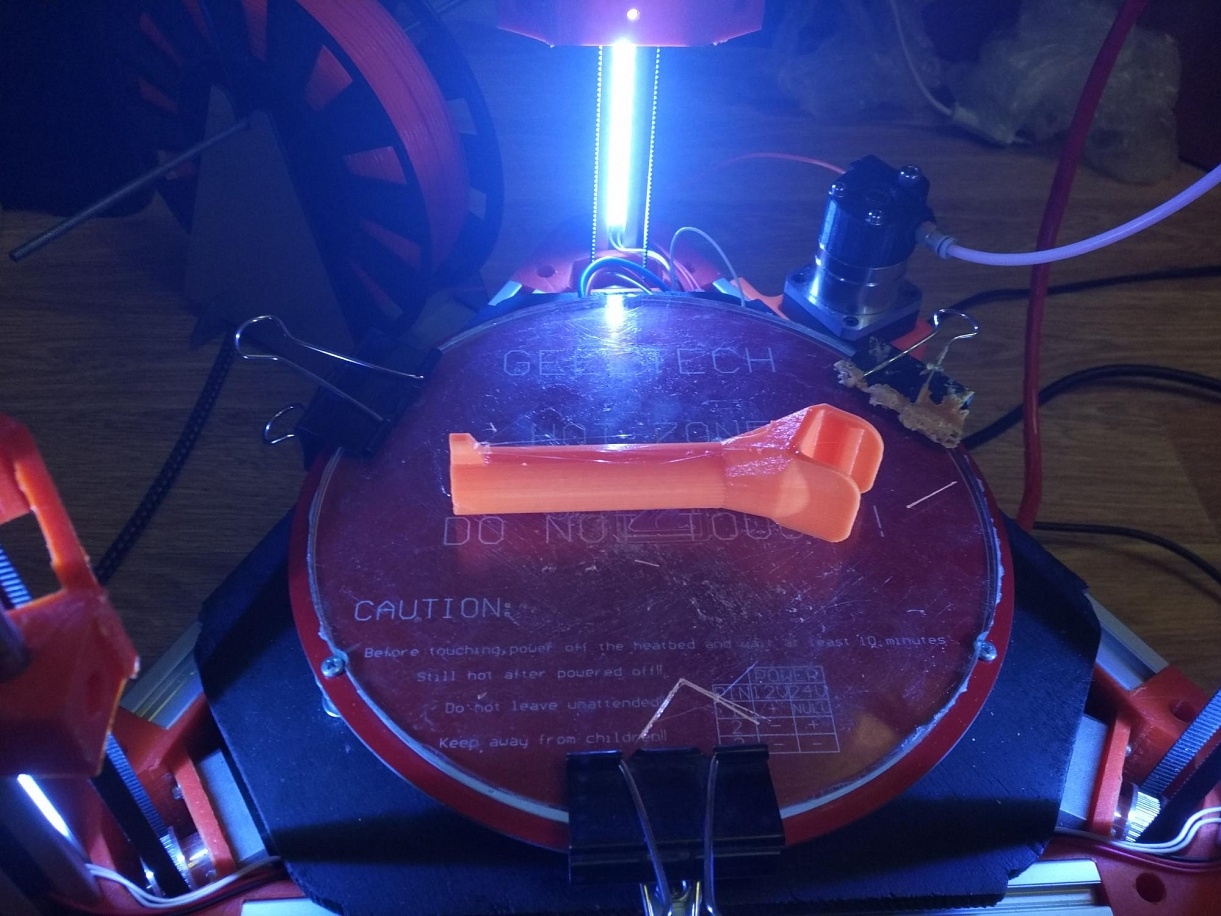 Продам delta 3d принтер Продам delta 3d принтер