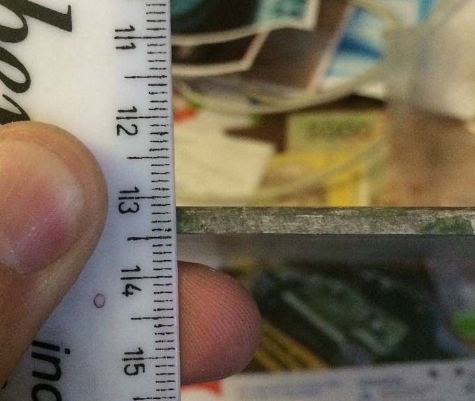 Алюминиевый лист 215х215 мм толщина 3.5 мм Алюминиевый лист 215х215 мм толщина 3.5 мм