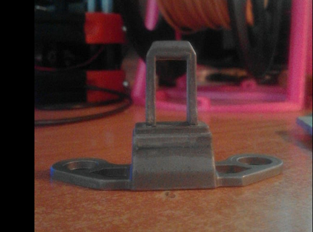 Bilinmeyen çamaşır makinesi kapağı mandalı (Plastik Aparattır!!!)