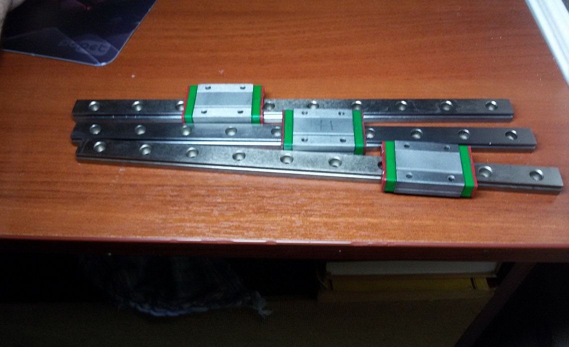 обменяю или продам рельсы MGN12 на MGN9, 3шт