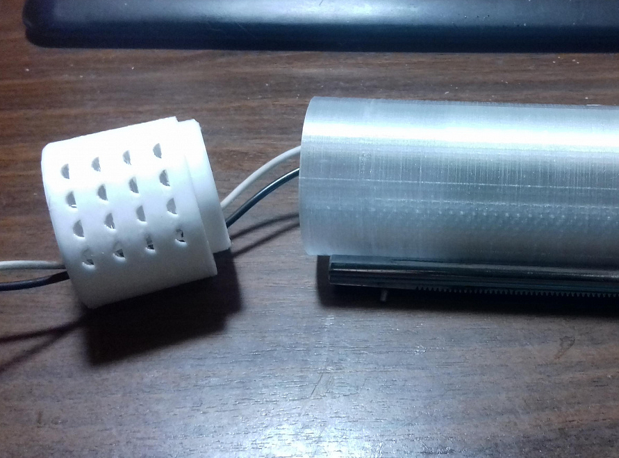 Bir okul mikroskobunun kalıntılarından mikro matkap (Plastik Aparattır!!!)