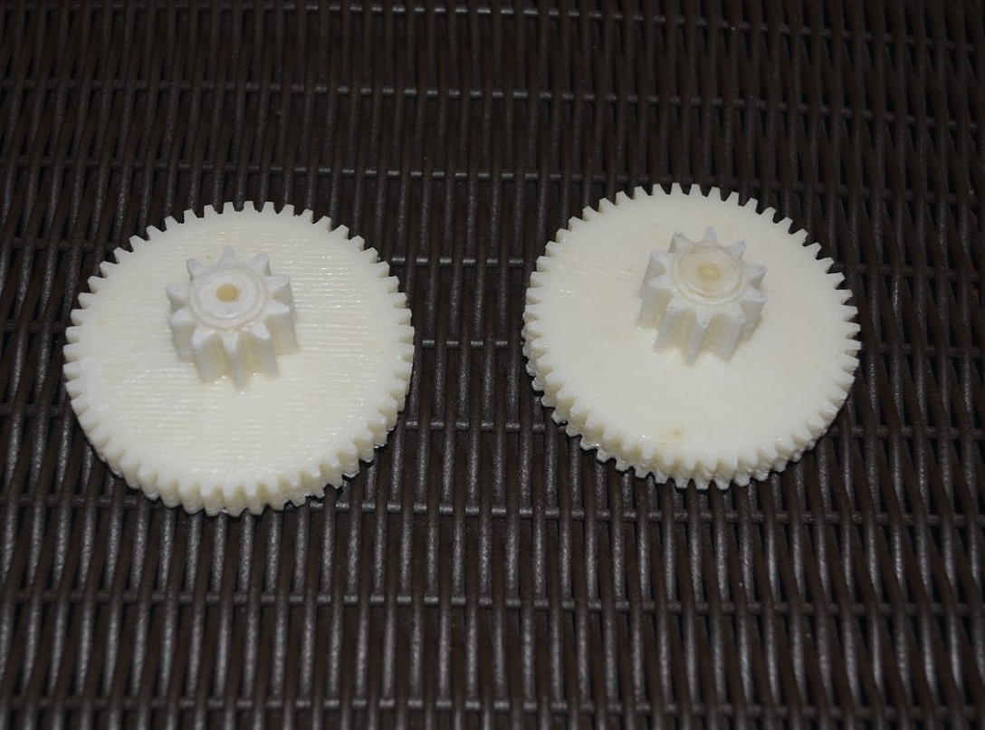 Elektrikli çocuk arabasının vites kutusu için dişli (Plastik Aparattır!!!)