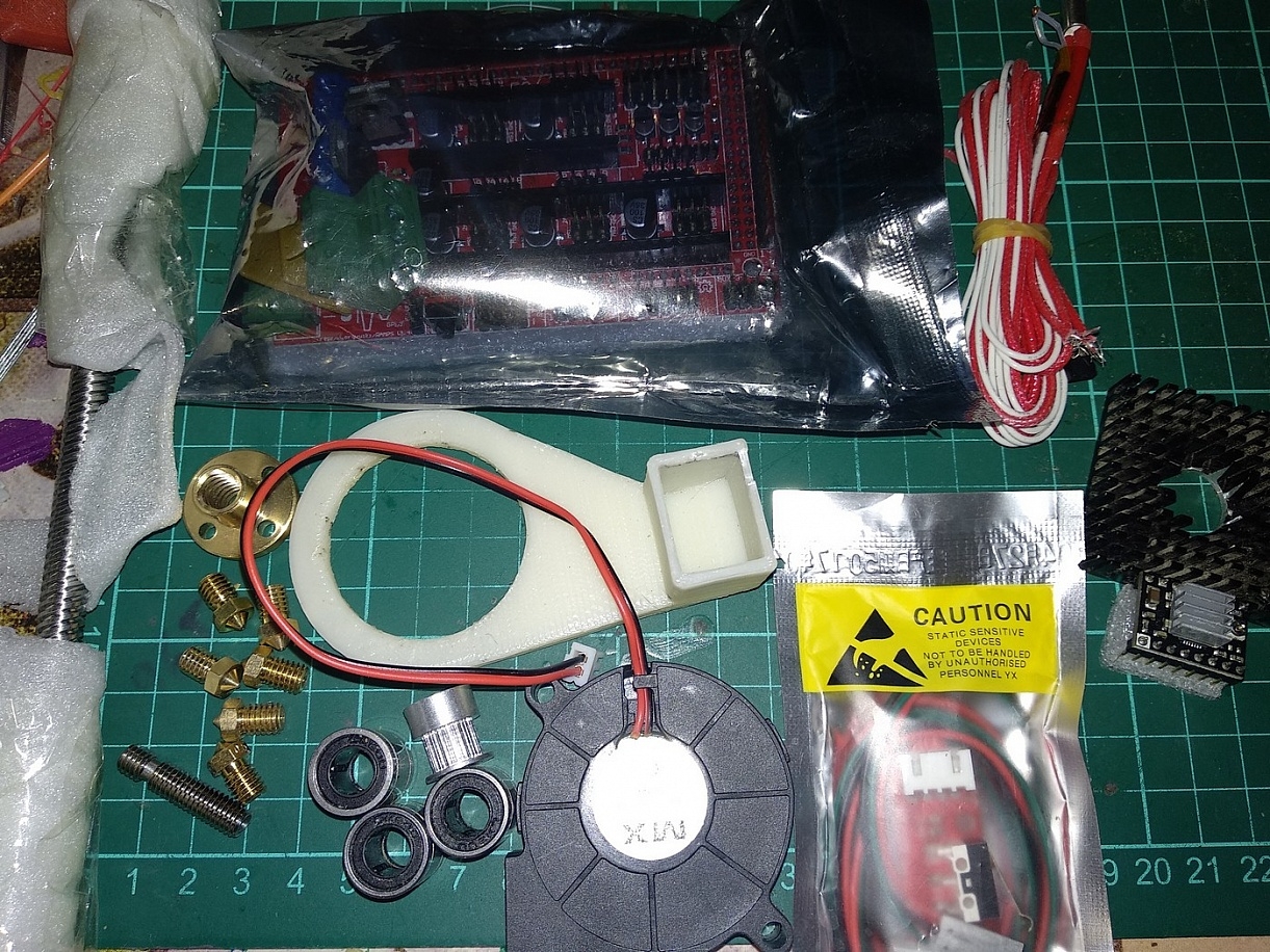 Принтер FlyingBear P902 Принтер FlyingBear P902