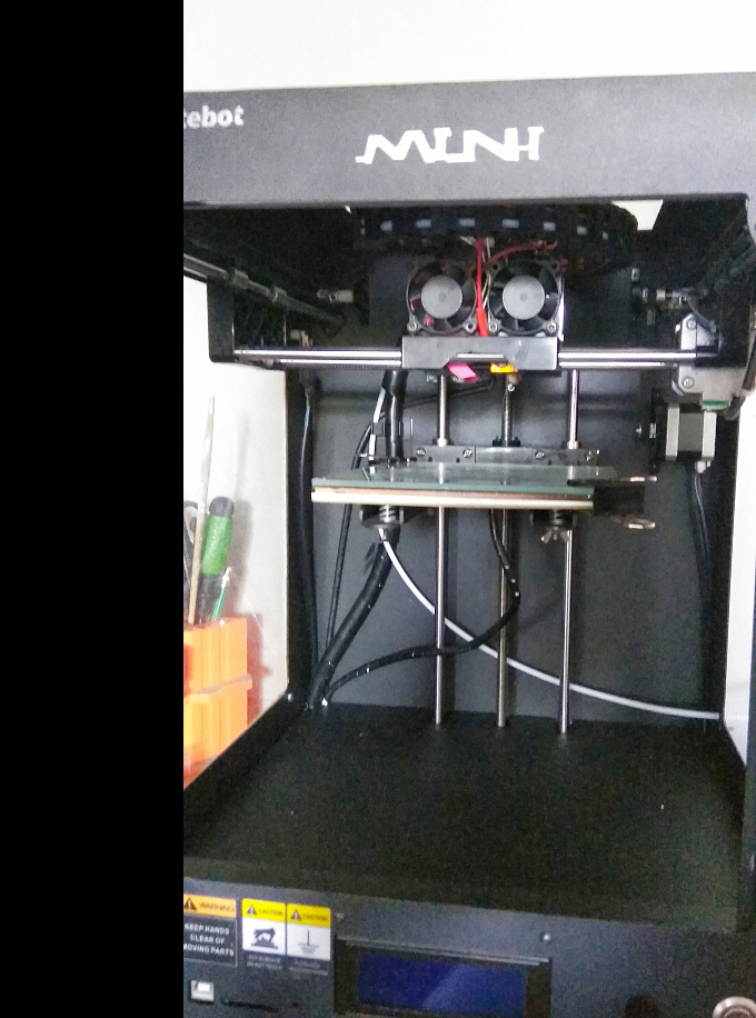 3D принтер createbot mini
