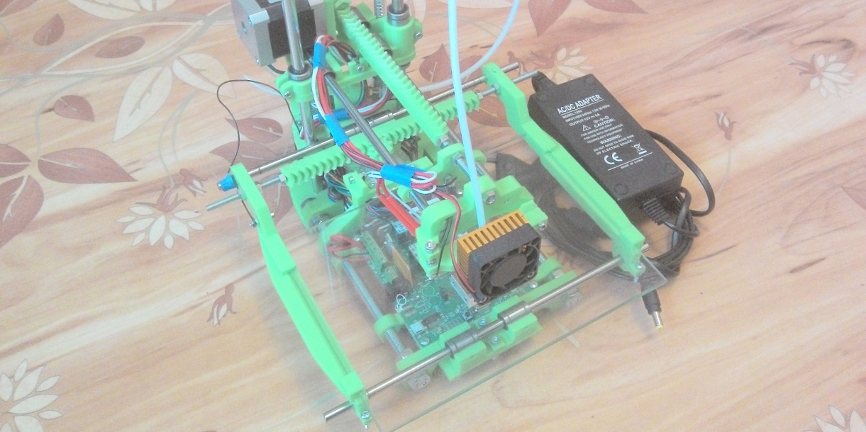 Продам 3D принтер MC2. Собранный, с блоком питания. Продам 3D принтер MC2. Собранный, с блоком питания.