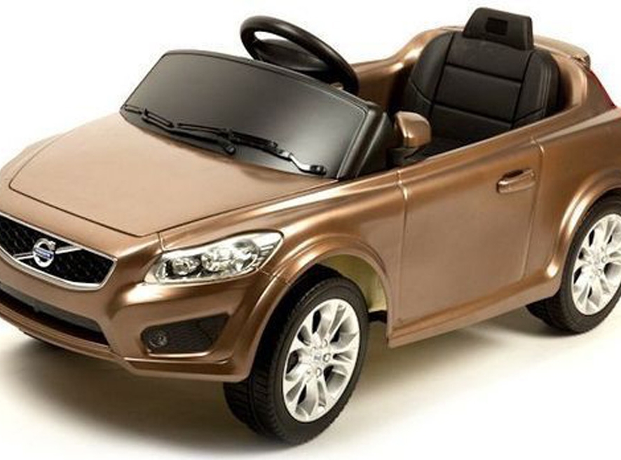 Tahrik dişlisi çocuk elektriği. Volvo C30 mobil (Plastik Aparattır!!!)